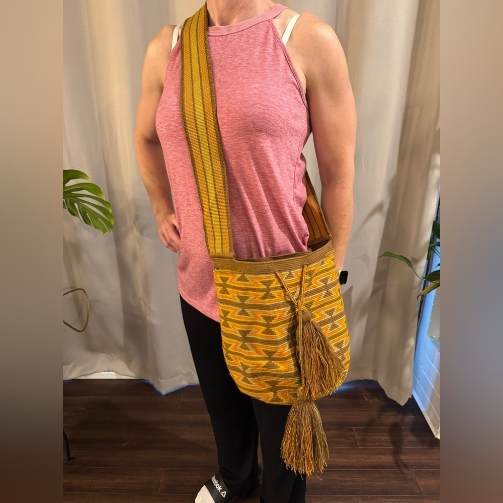 Source Unknown Yellow and Brown Crossbody Bag with Bohemian Fringe